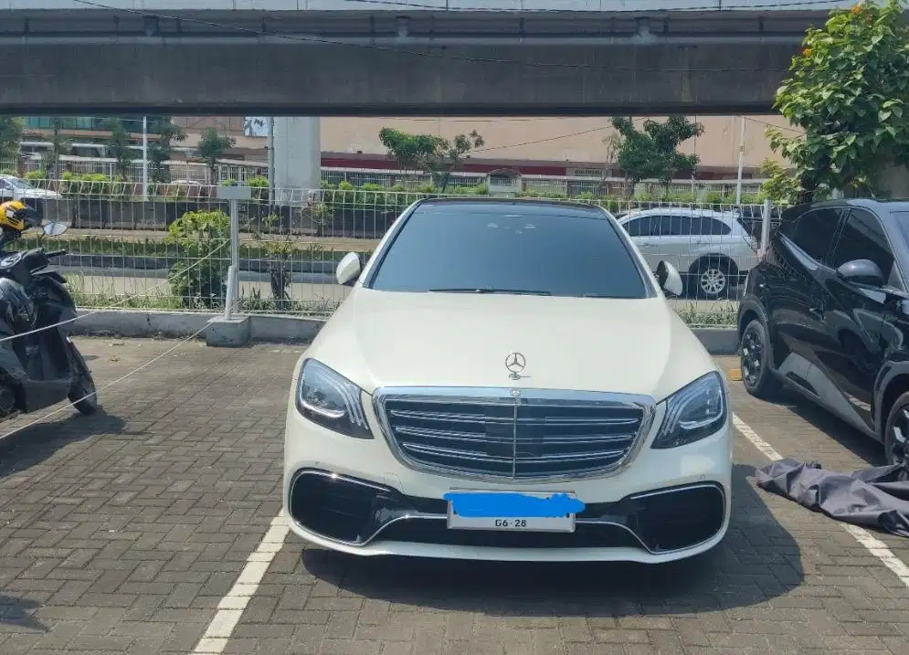 Mercedes Benz 2015 S 400 L A/T Mercy