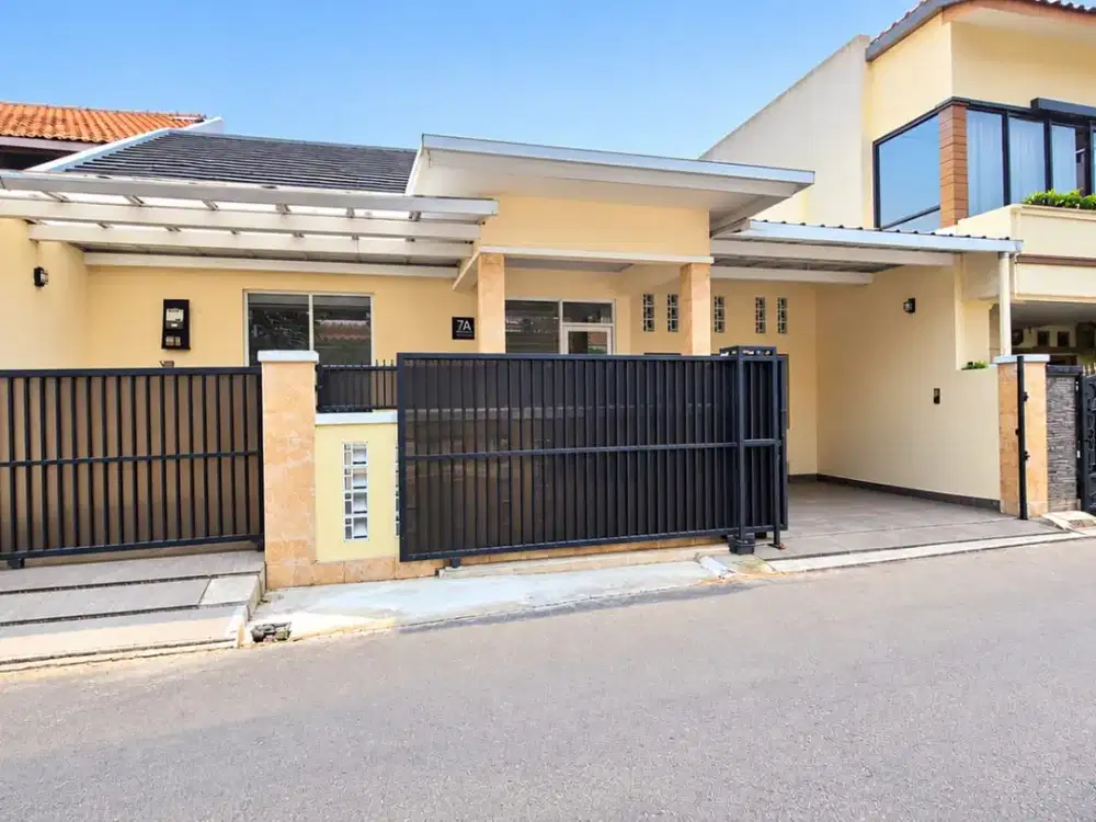 Dijual Rumah 2 Lantai 5 KT di Pancoran, Jakarta Selatan - Harga Nego