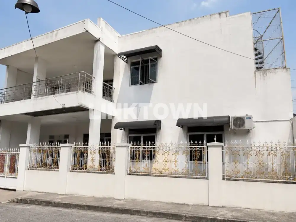 JUAL CEPAT RUMAH HOOK SIAP HUNI VILLA PERTIWI CIMANGGIS DEPOK