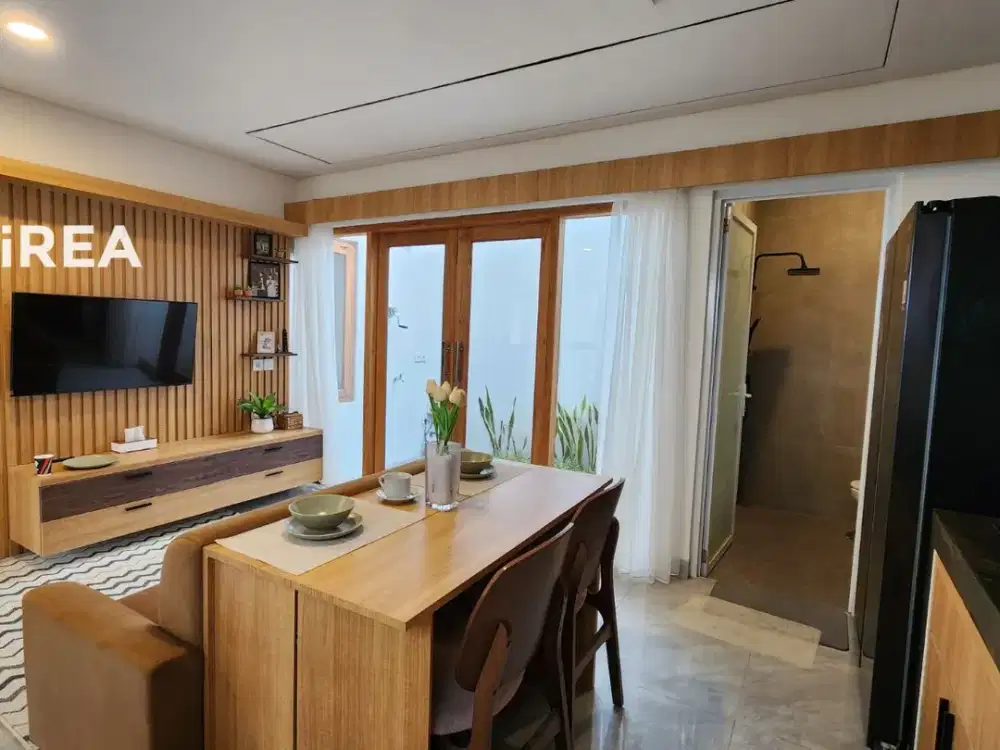 DIJUAL RUMAH BARU DI SOLO DEKAT PALUR PLAZA