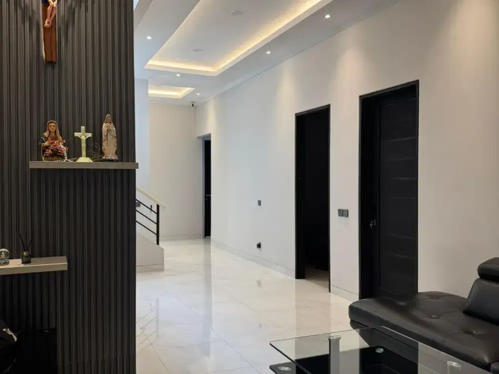 Rumah Hadap Selatan SHM Lebar 7 = Cluster Topaz Gading Serpong, Tangerang