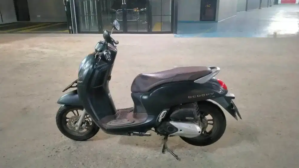 JUAL MOTOR SCOOPY THN 2024 TANGAN KE 1, LOK, Cikupa , citra raya,