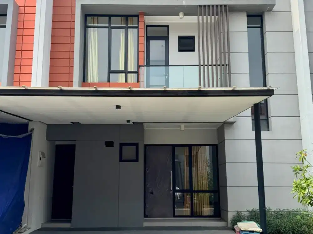 DISEWAKAN RUMAH MILENIAL PIK 2 EXTENSION UK 8X15 (2 LANTAI) ADA GORDEN TERMURAH