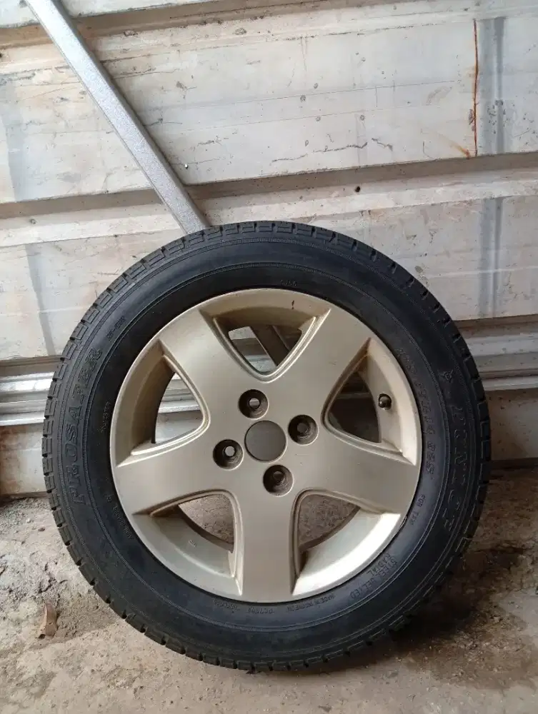 VELG BAN SEREP MOBIL VIOS RING14