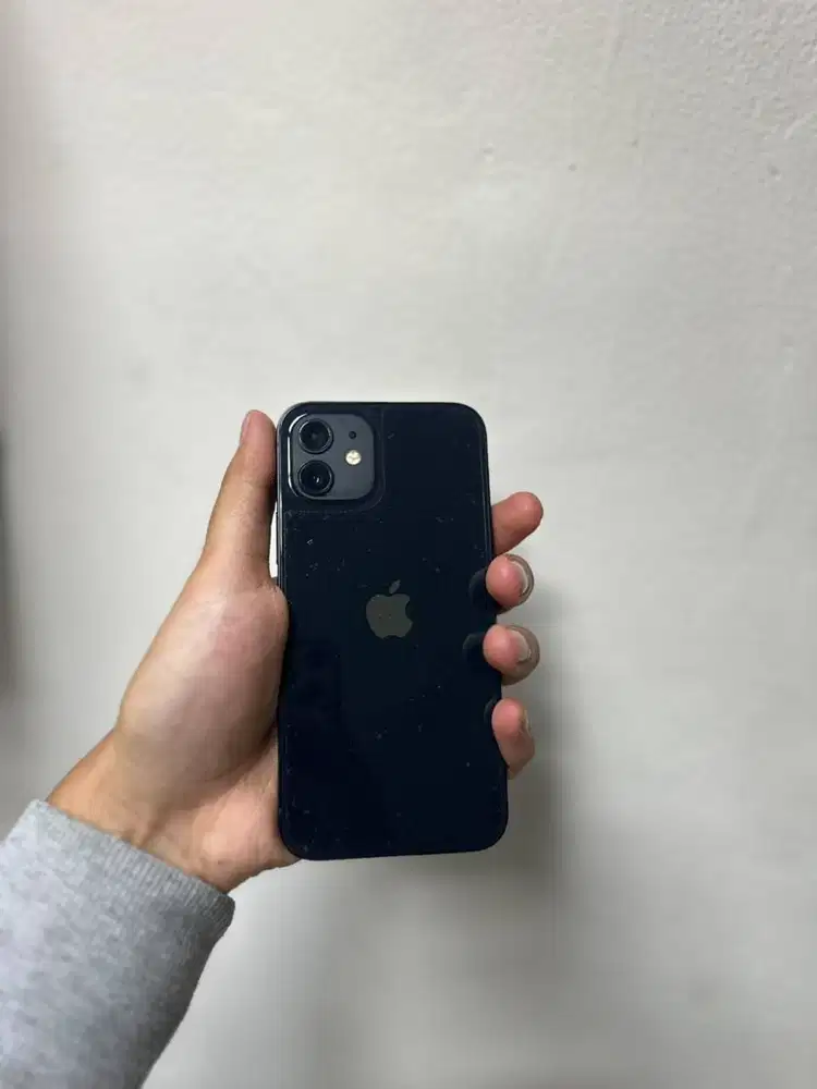 IPHONE 12 64GB Hitam (All Operator Anti Blokir)