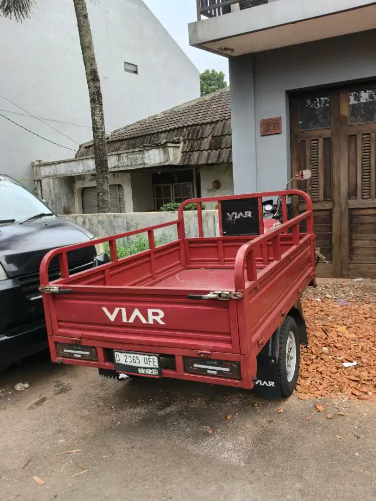 Viar tiga roda cc 200 tahun 2024 merah