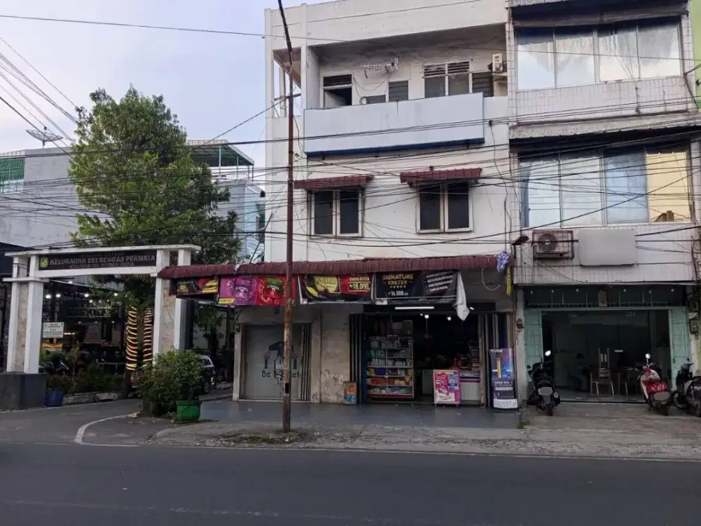DIJUAL RUKO STRATEGIS DI JL SUTRISNO – PELUANG USAHA MENARIK DI KAWASAN RAMAI!