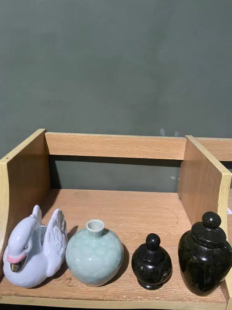 Set Pajangan Meja Vintage: Vas Celadon Teratai, Wadah Marmer, angsa