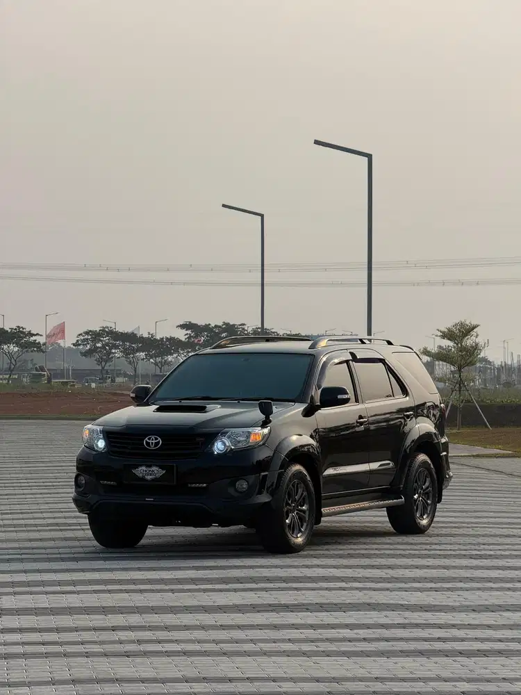 Full Original ! Fortuner VNT TRD AT 2015