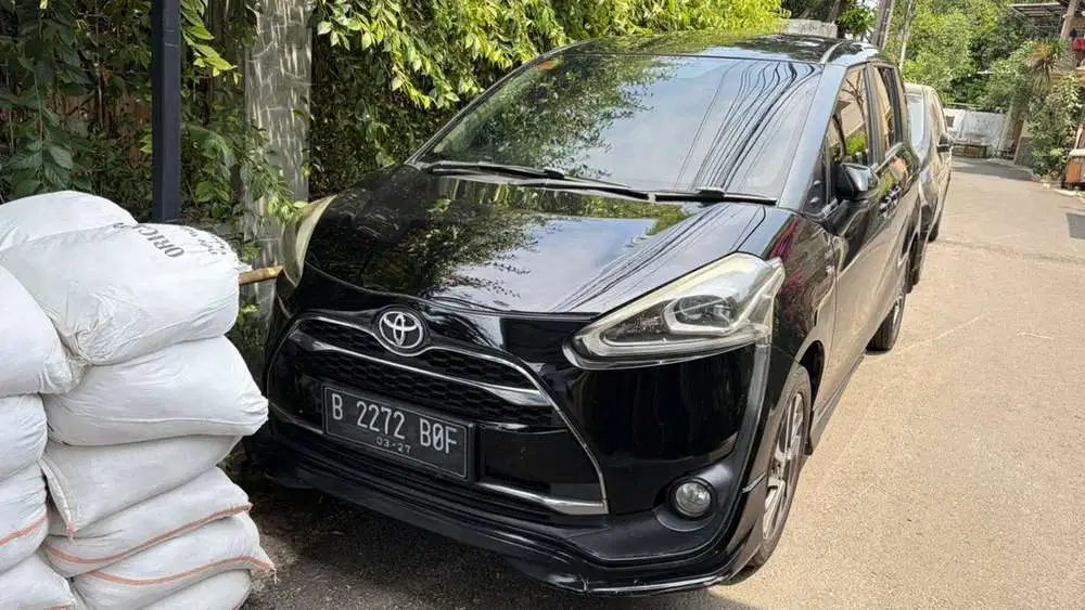 Toyota Sienta 2017 Bensin
