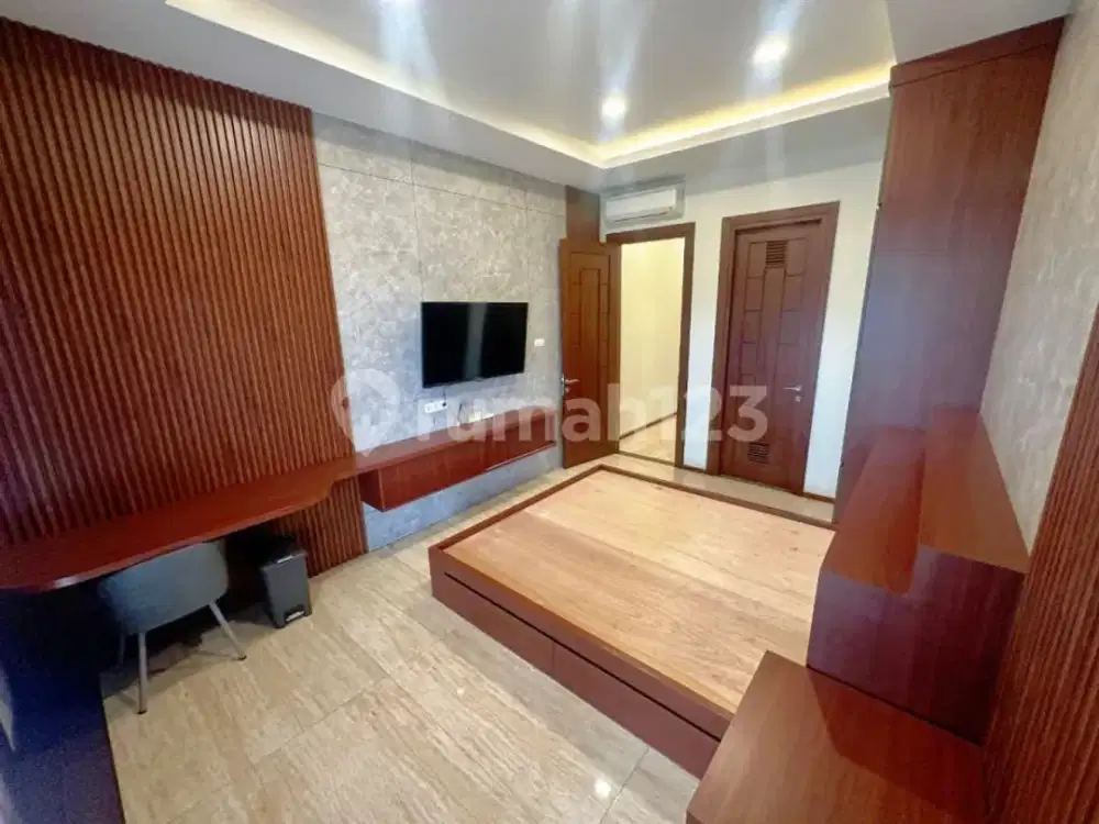 Siap Huni, Rumah, 2 Lantai, SHM, bisa KPR