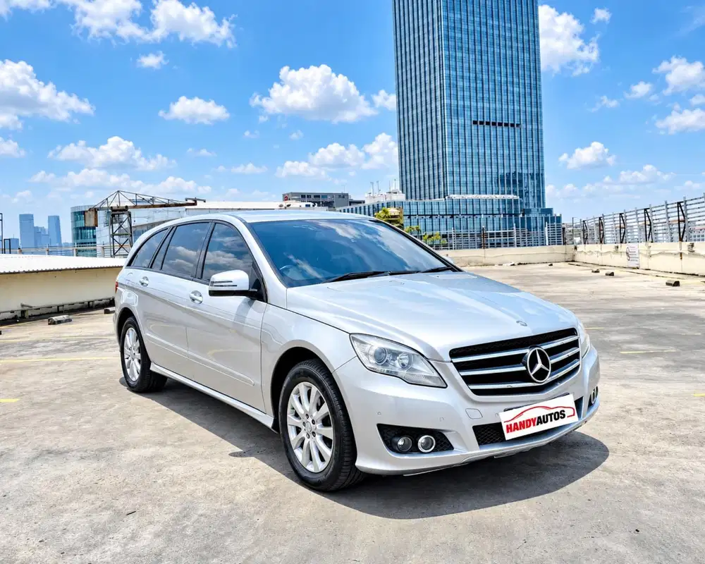 Mercedes Benz R300 2011 Automatic Abu-abu Metalik