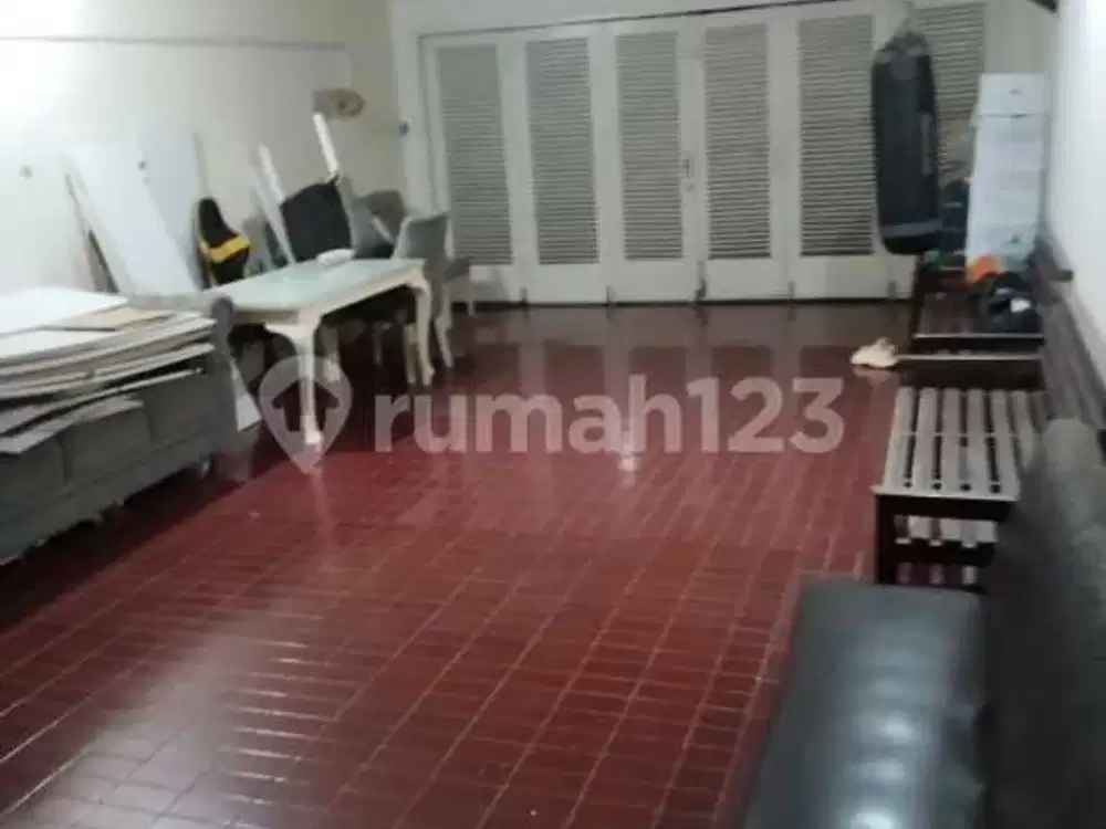 Rumah, 1 Lantai, SHM, Dekat Akses Transjakarta, Bebas Banjir