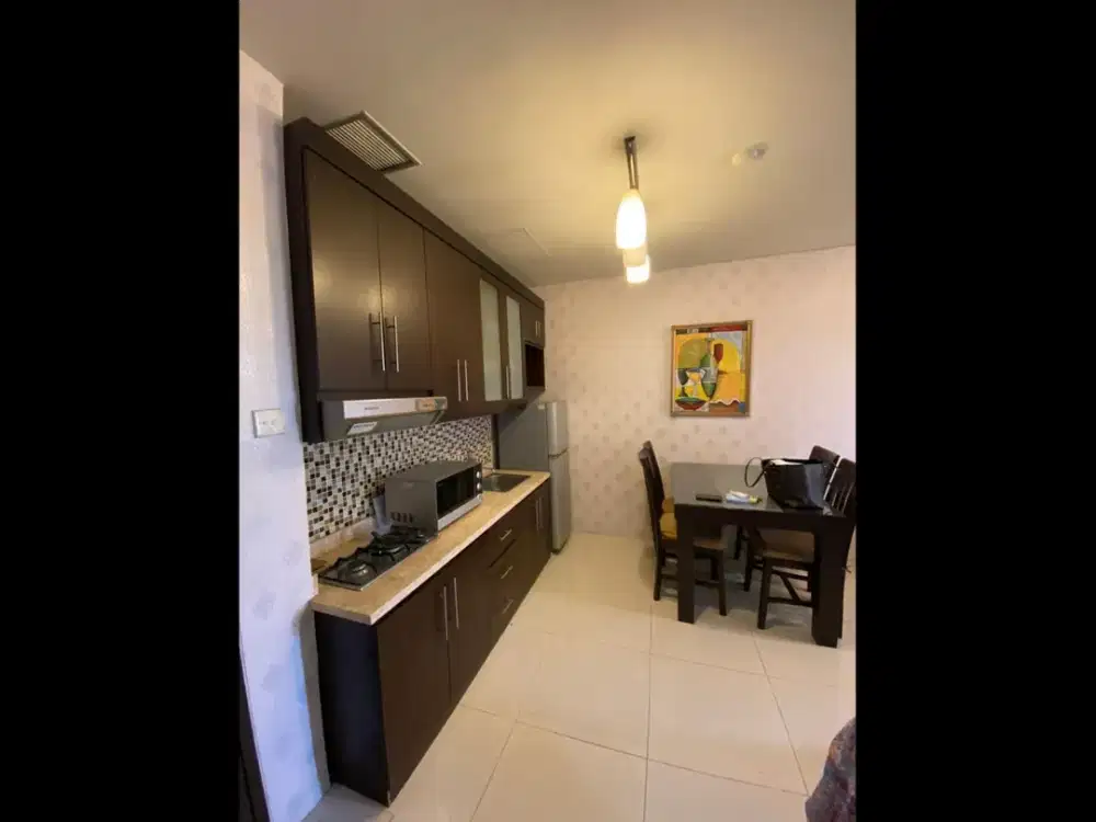 Dijual Apartemen Cosmo Residence 2BR 58m2 SHM Near Bunderan HI 1.3M