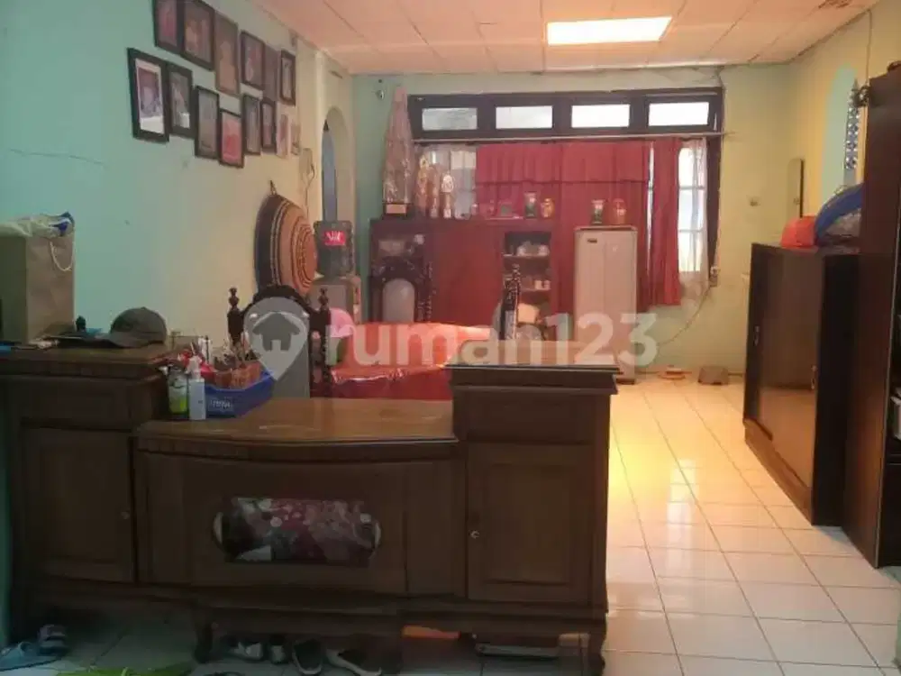 Bisa KPR, Rumah, 2 Lantai, SHM, Bebas Banjir