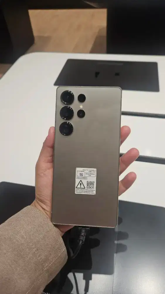SAMSUNG S25 ULTRA 12/256
