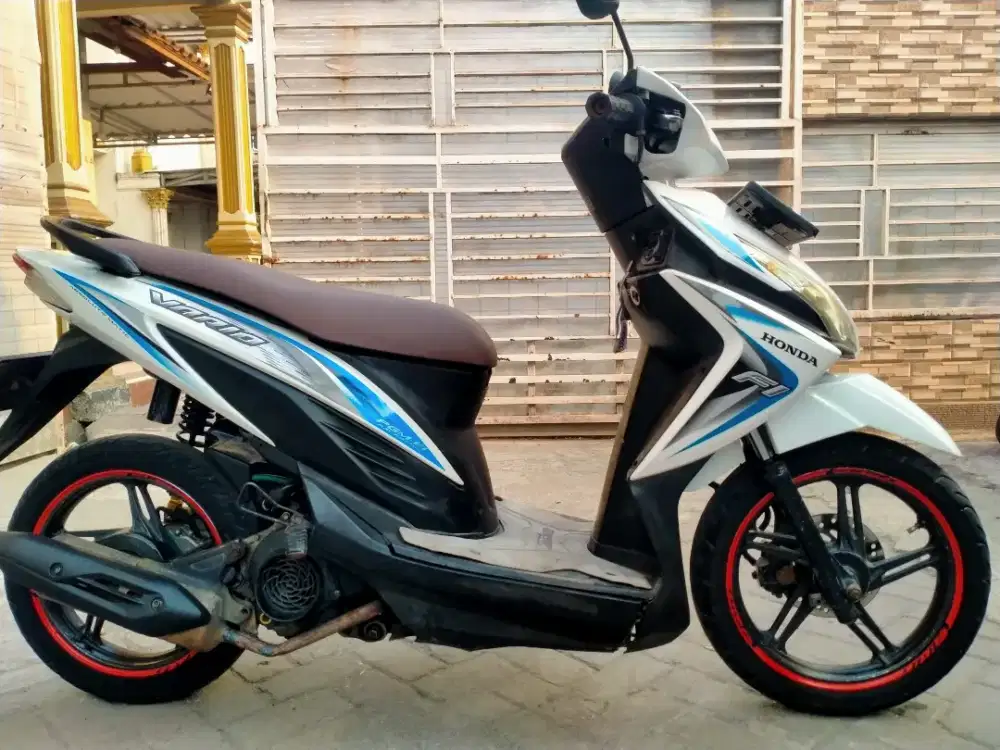 Honda Vario LED lengkap motor sehat keterangan detail dibawah