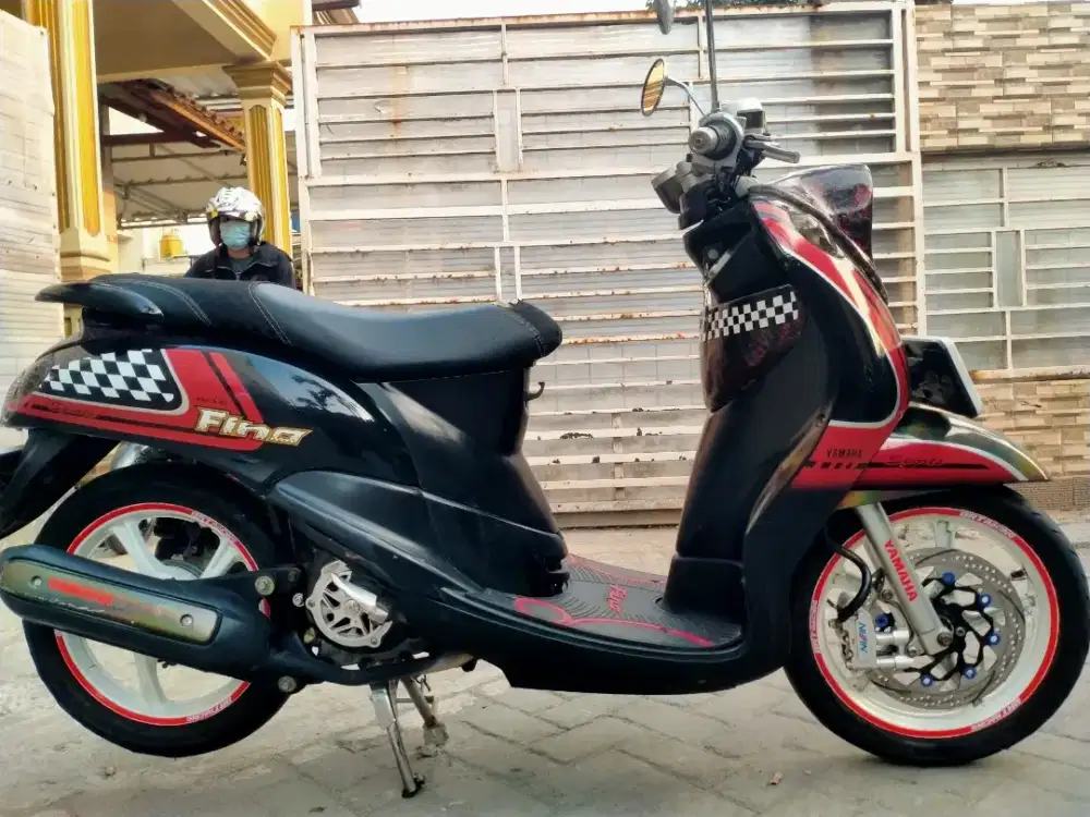 Yamaha Fino lengkap motor sehat walafiat keterangan detail dibawah