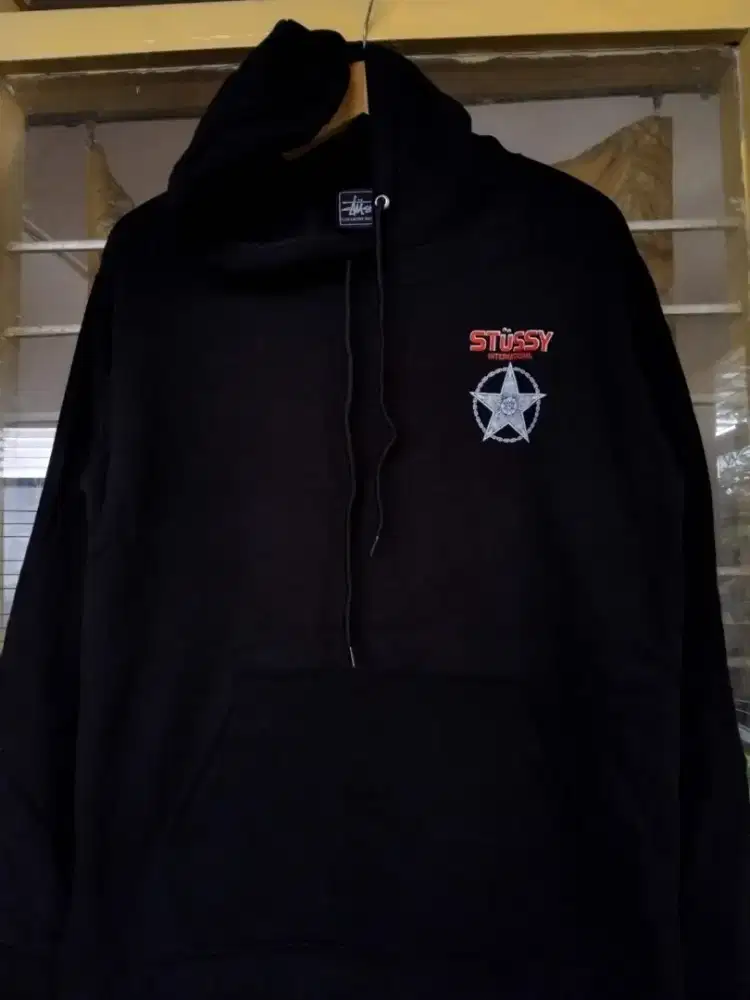 Hoodie tebal 120k bb 78 kebawah