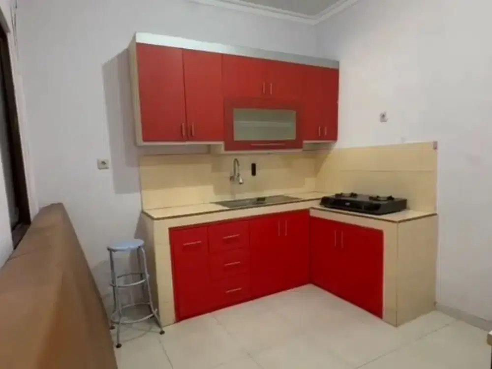Metland Menteng, Rumah 2 Lt Siap Huni, Semi FF, Renovasi @Cakung