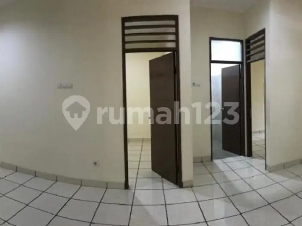 Rumah 2 Lantai Bintaro Jaya Sektor 2 Dekat Jakarta Selatan