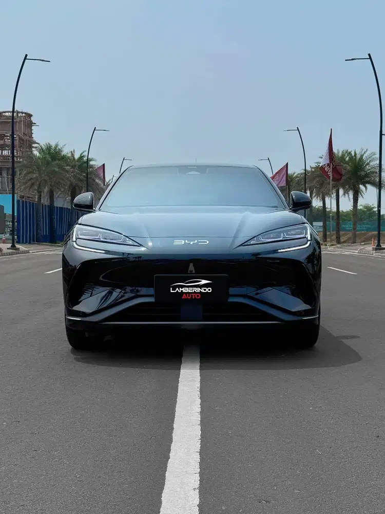 BYD SEALION 7 PREMIUM EV 2025 LOW ODO HITAM LISTRIK