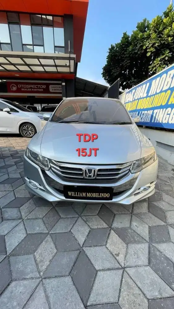 Honda Odyssey Matic Tahun 2012 Kondisi Mulus Terawat Istimewa