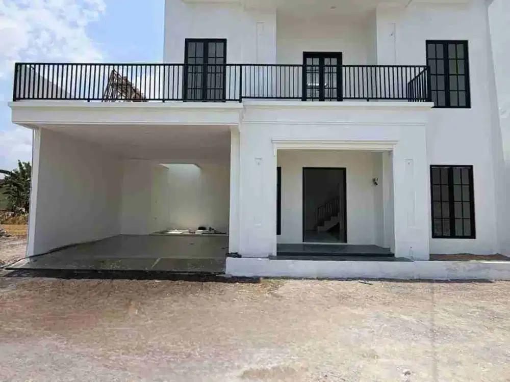RUMAH MEWAH AMERICAN CLASSIC STYLE 2 LANTAI DALAM CLUSTER 10 UNIT DI SENDANGTIRTO BERBAH SLEMAN