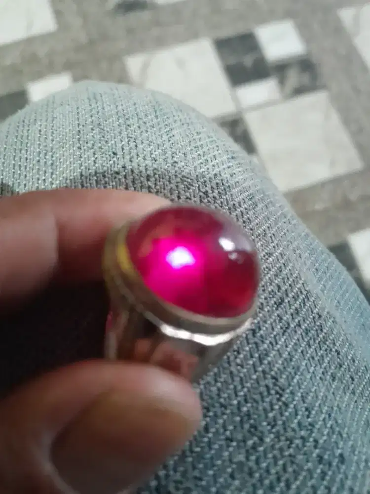 Di jual batu siam bangkok jumbo minat wa aja