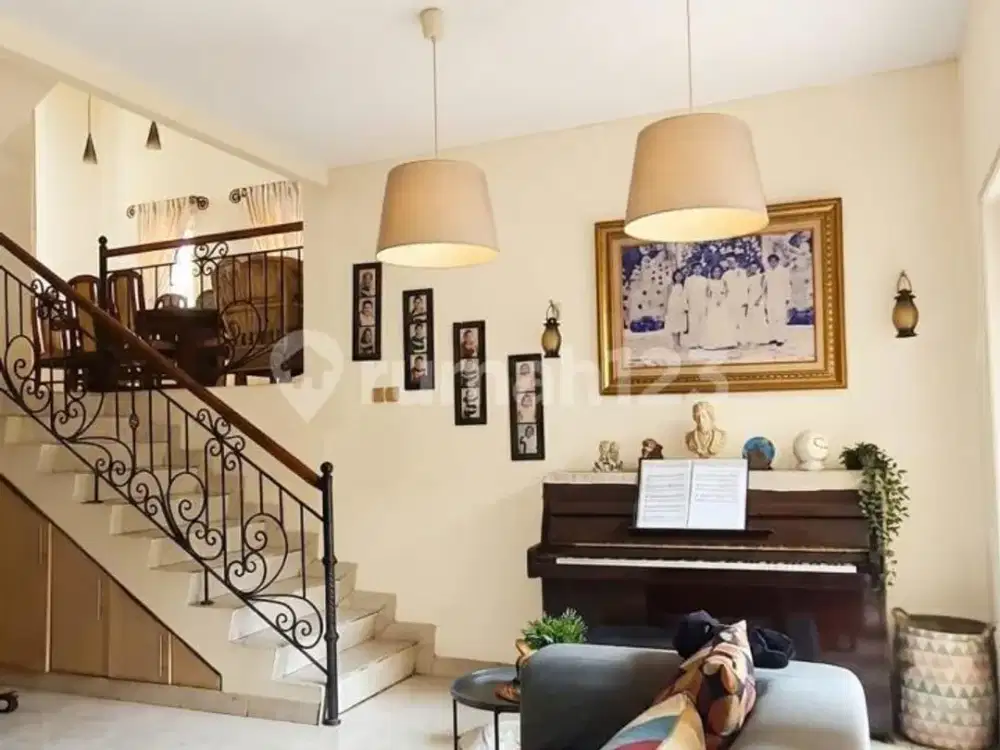 Dijual Murah Rumah di Rempoa Jakarta Selatan