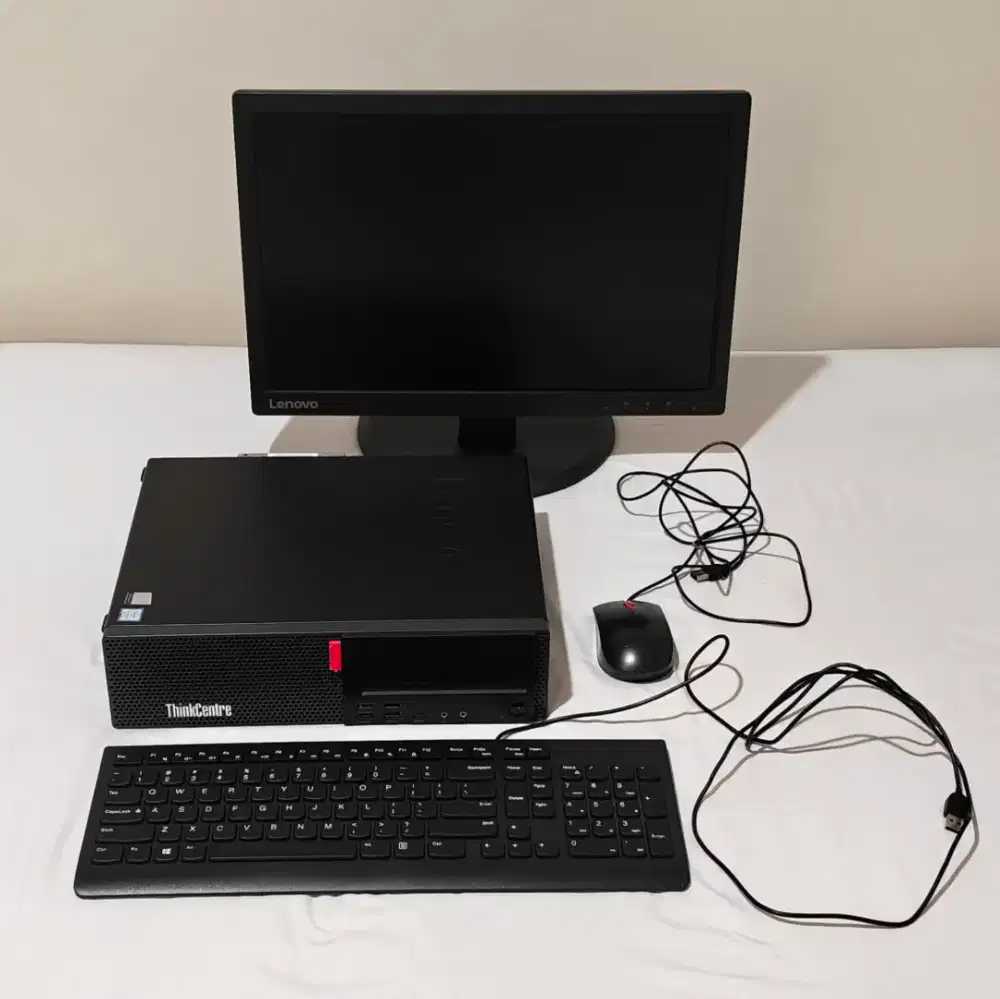 Lenovo ThinkCentre M720 SFF Desktop Computer Set