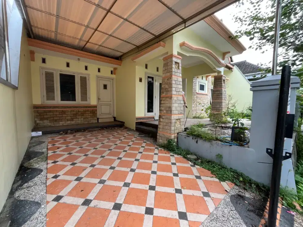 Rumah Luas 210m Cluster Bukit Cemara Tujuh Depan Kampus UMM