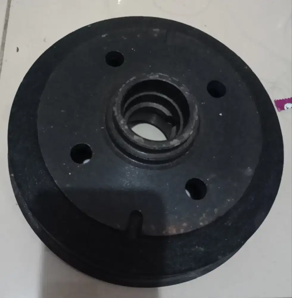 Tromol depan Daihatsu Zebra Original