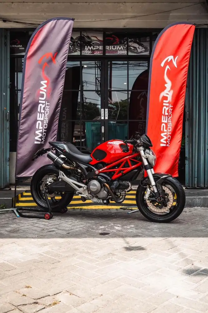 HOT ITEM NAKED BIKE Ducati Monster 795