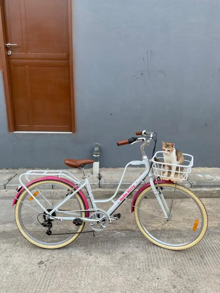 SEPEDA ELEMEN CITYBIKE VENICE HELLO KITTY UKURAN 26/7 SPEED