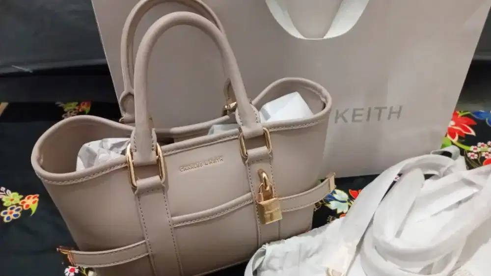 Tas CK pemakaian 1 kali