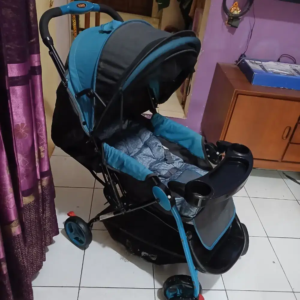 Stroler babydoes masih bagus