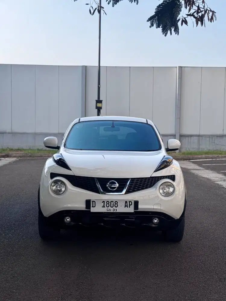 Nissan juke RX matic 2012 putih