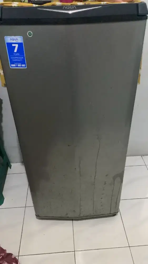 Jual kulkas second Aqua 1 pintu