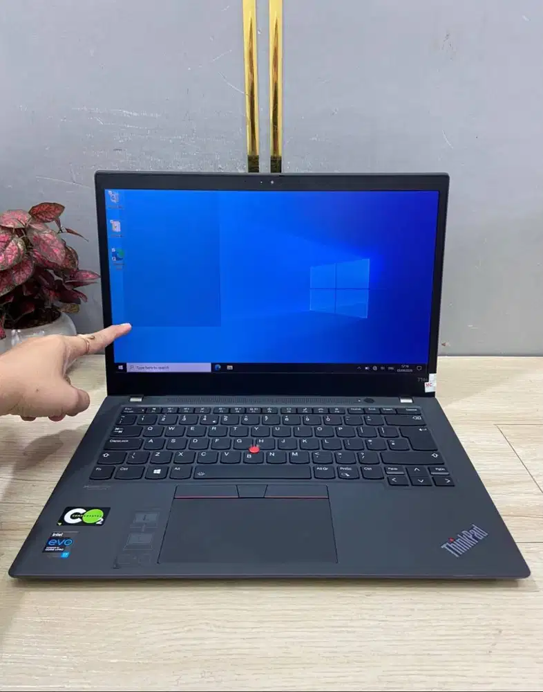 LAPTOP LENOVO T14S TOUCHSCREEN I5 GEN11 8/256 LAYAR 14 INCH *ET