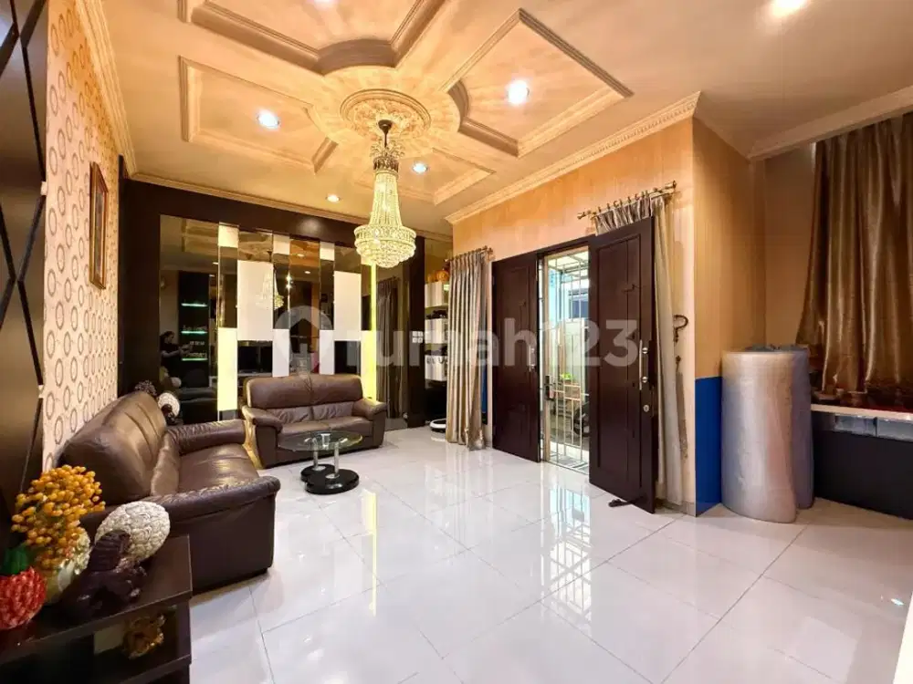 Rumah Tomang Lokasi Strategis Rapi Siap Huni