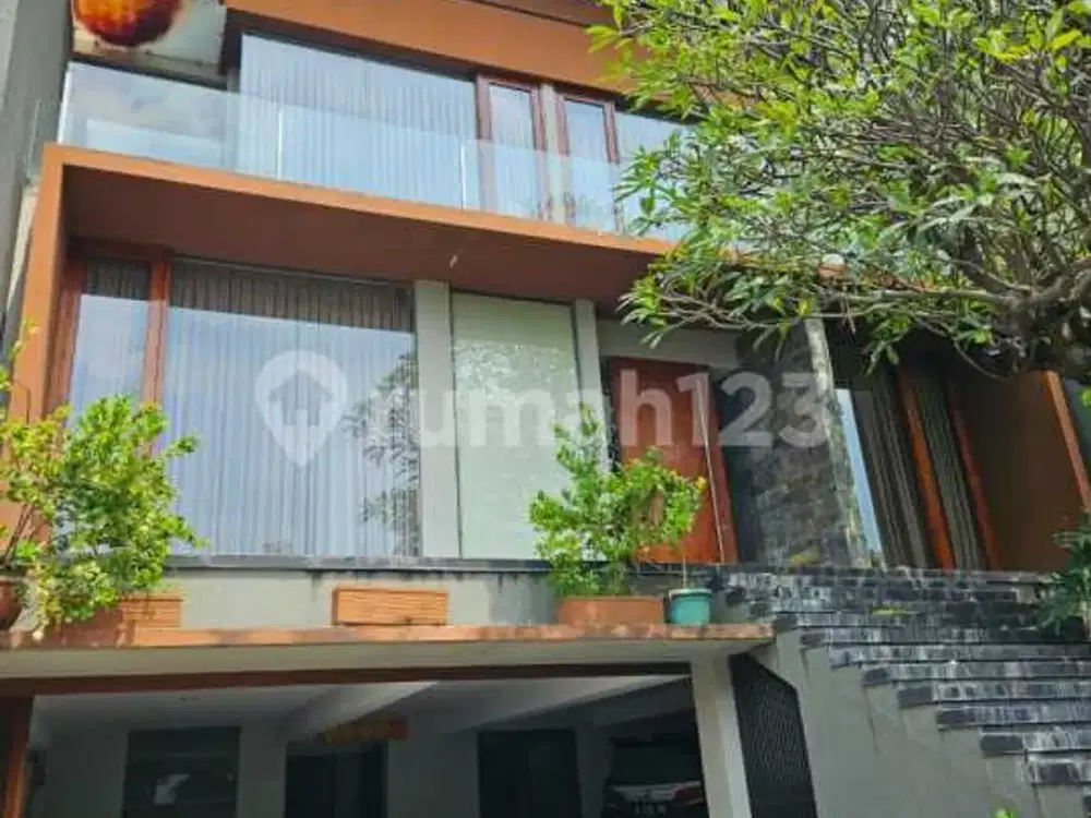Rumah Puri Indah Blok Favorit Dijual Cepat Bagus Rapi Furnished