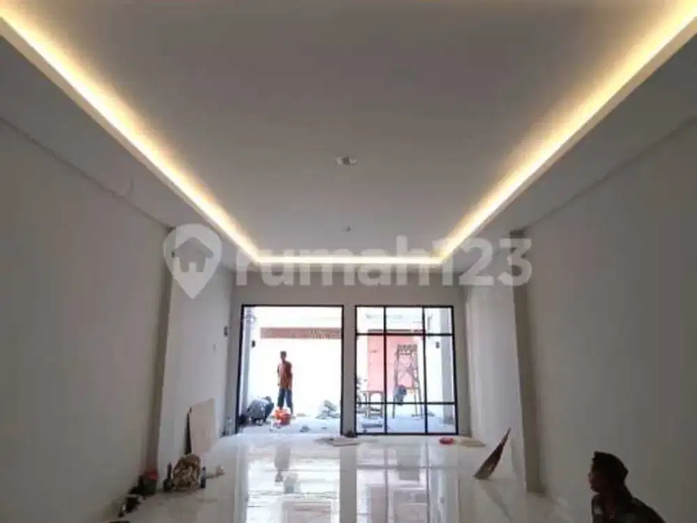 Ruko Jelambar Brand New Semi Furnish Bagus