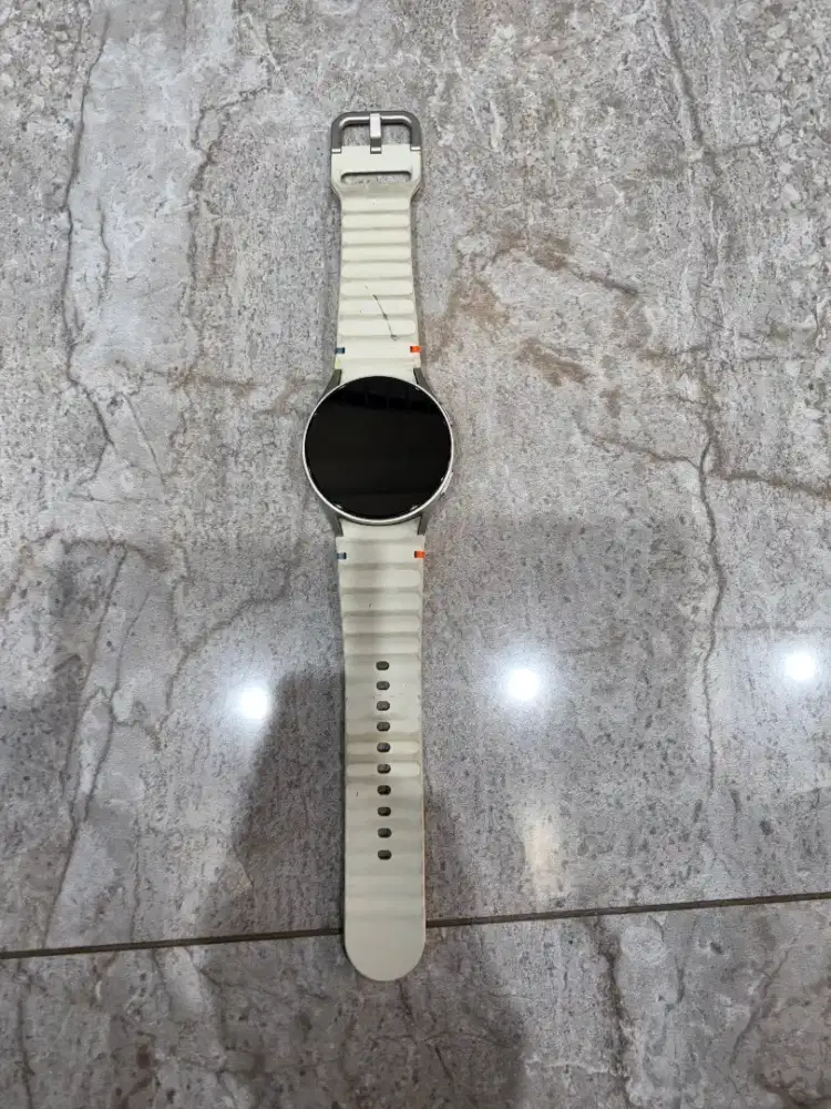 galaxy watch 7 surabaya utara