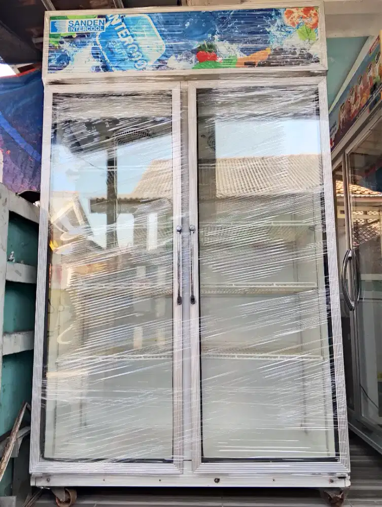 Chiller 2 pintu merk Sanden intercool normal siap pakai