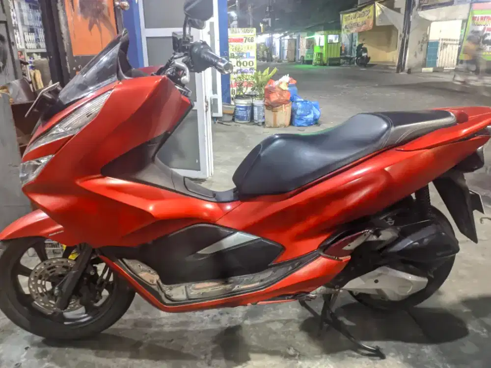 Honda PCX 2020 Red
