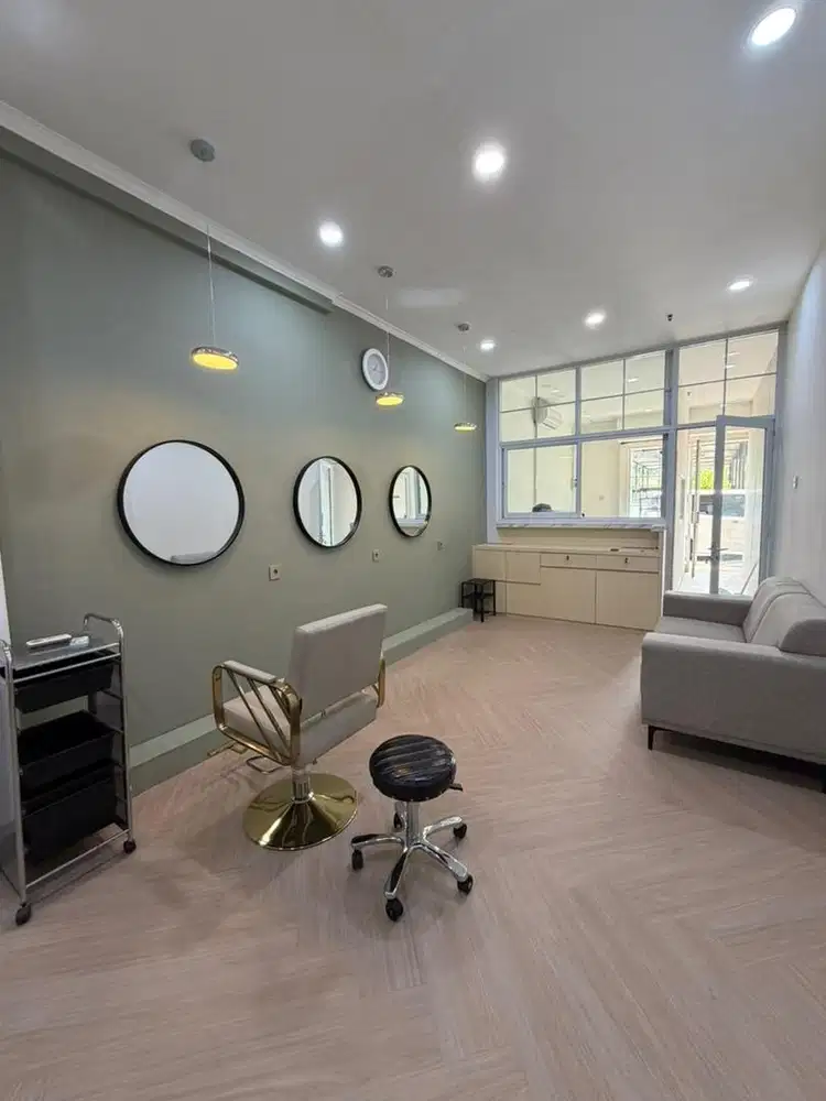 Dicari Kapster Stylish dan kasir untuk Salon baru Kelapa Gading