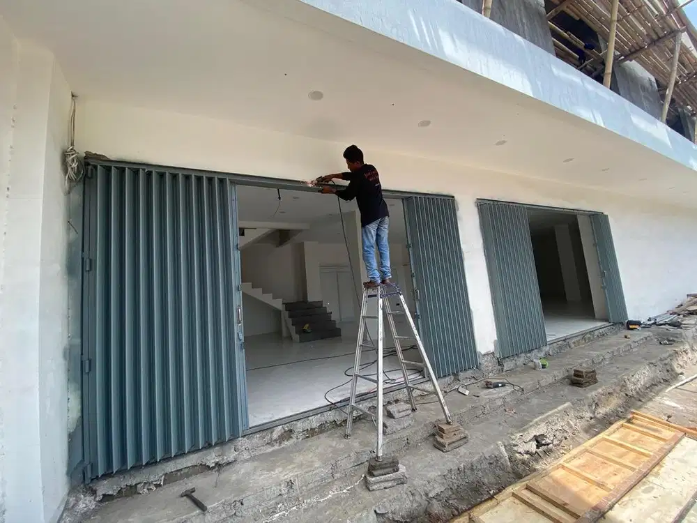 Jasa pembuatan pintu harmonika