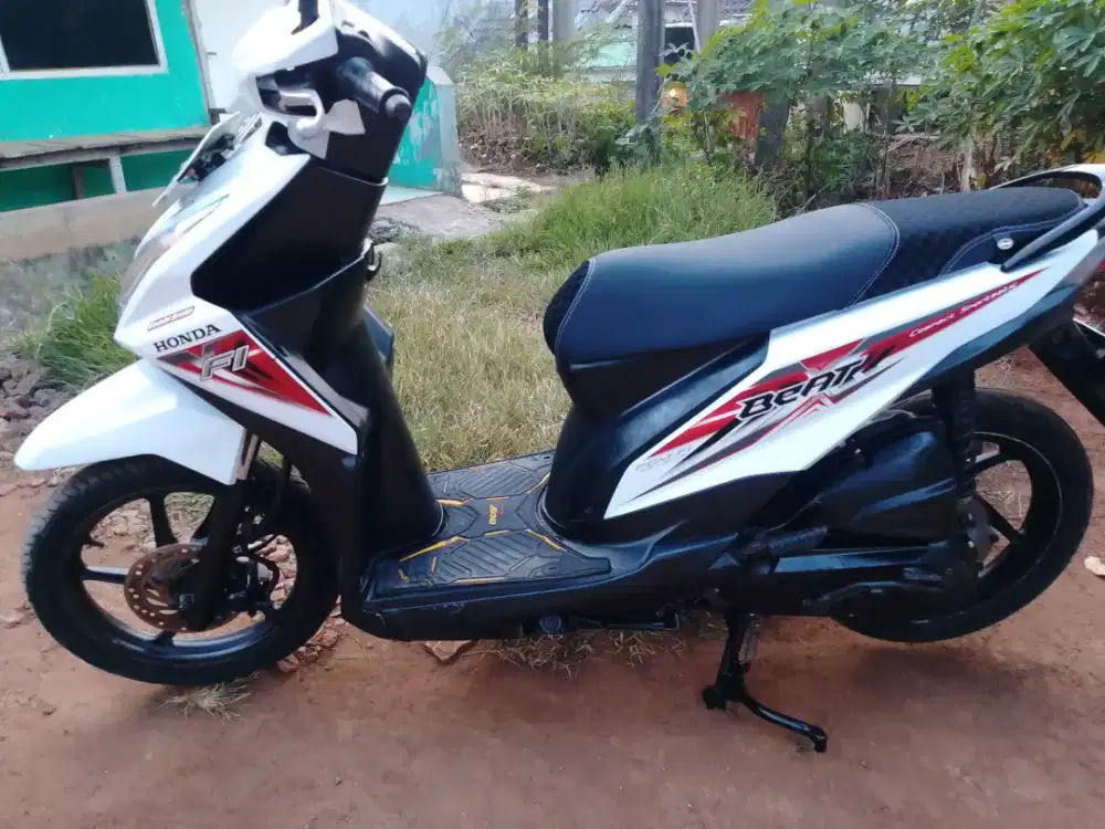 Beat fi 2013 ,plat B ,MTR siap pake