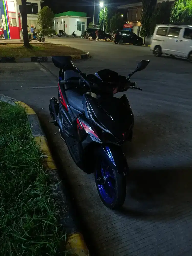 vario led old 125